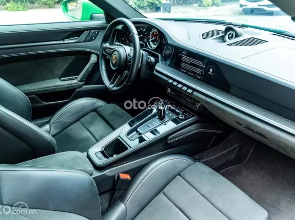 Porsche 911 Carrera 2022 - BAO ĐẬU BANK 70-90% (Ib Zalo tư vấn trực tiếp 24/7)