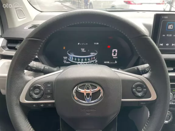 Toyota Veloz Cross 1.5 CVT TOP 2025 - Hỗ trợ tối đa mọi thủ tục, giá cực tốt
