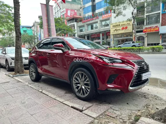 Lexus NX 300 T 2017 - Giá tốt sang tên ngay, xe biển HN 1 chủ