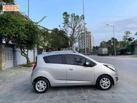Chevrolet Spark 1.0 at 2015 - Đẹp căng