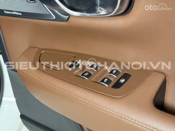 Volvo S90 Ultimate AWD 2022 - Xe zin nguyên bản theo hãng