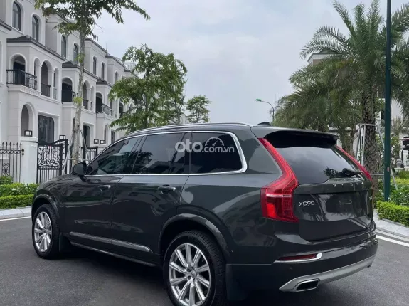 Volvo XC90 2.0 Excellence AT 4WD 2017 - Xe zin nguyên bản theo hãng