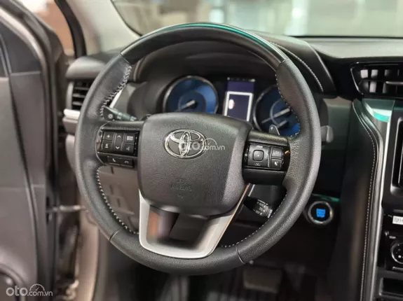 Toyota Fortuner 2.4G 4x2 AT  2023 - BH chính hãng Toyota Sure