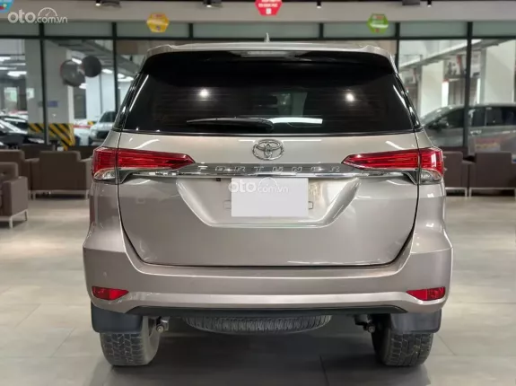 Toyota Fortuner 2.4G 4x2 AT  2023 - BH chính hãng Toyota Sure