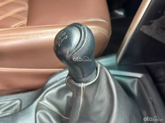 Toyota Innova 2.0E 2022 - Odo 11v cực đẹp