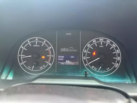 Toyota Innova 2.0E 2022 - Odo 11v cực đẹp