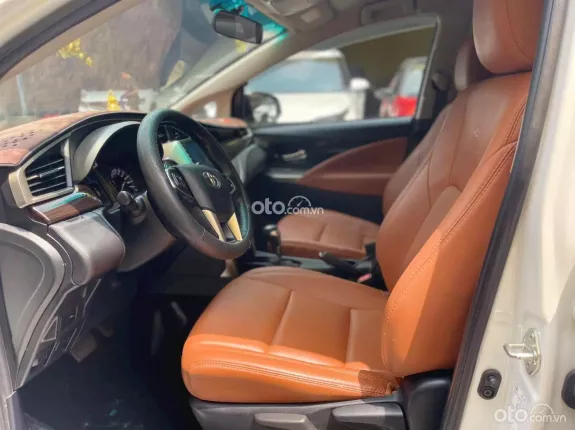 Toyota Innova 2.0G 2022 - Xe siêu mới đẹp, cần bán gấp