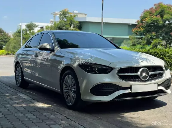 Mercedes-Benz C200 Avantgarde 2023 - Mercedes C200 Avantgarde 2023 siêu lướt cực đẹp