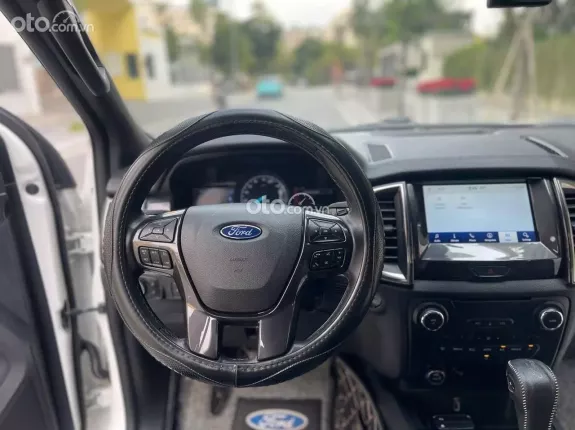 Ford Everest Titanium 2.0 AT 4x2 2019 - Rất mới