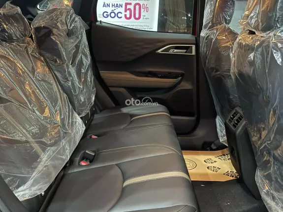 Mitsubishi Xforce Premium 2025 - Xả kho, giao ngay