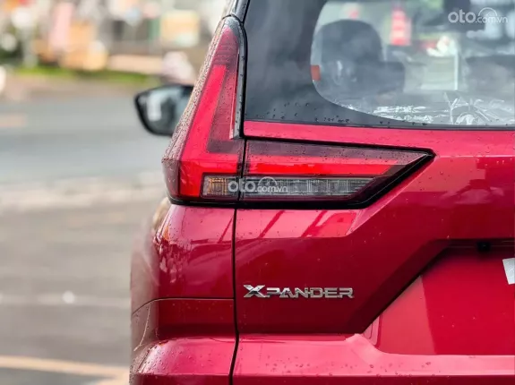 Mitsubishi Xpander AT Premium 2025 - Sẵn đỏ, xả kho - giao ngay