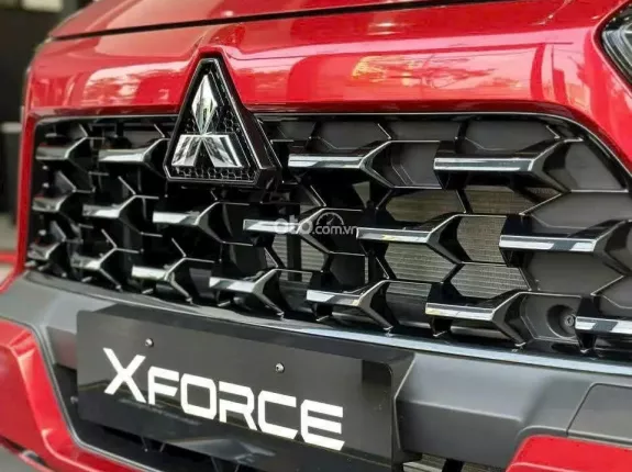 Mitsubishi Xforce Premium 2025 - Xả kho, giao ngay