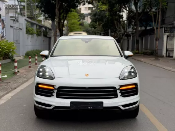 Porsche Cayenne Phiên bản khác 2018 - Lăn bánh 6v miles