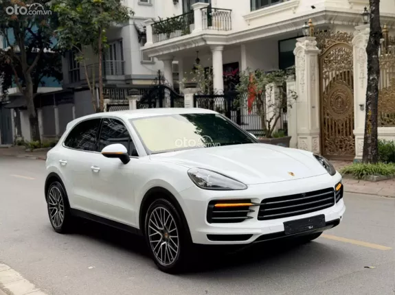 Porsche Cayenne Phiên bản khác 2018 - Lăn bánh 6v miles