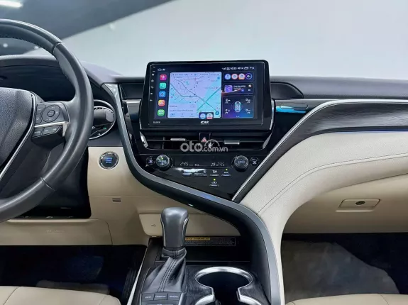 Toyota Camry 2.0Q 2023 - Hỗ trợ vay ngân hàng tối đa 60-70% với lãi suất tốt nhất
