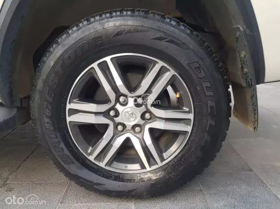 Toyota Fortuner 2.7 V 4X2 AT 2017 - Toyota Fortuner 2.7 V 4X2 AT 2017 - mua bán xe ô tô cũ, lướt đã qua sử dụng uy tín tại Hà Nội