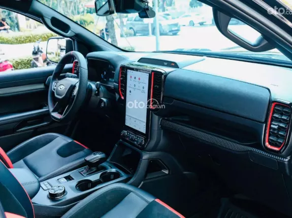 Ford Ranger Raptor 2025 - Bảo hành 3 tháng hoặc 5.000km