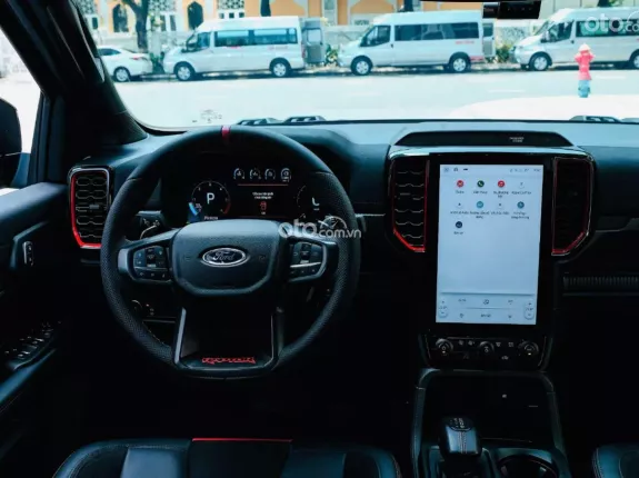 Ford Ranger Raptor 2025 - Bảo hành 3 tháng hoặc 5.000km