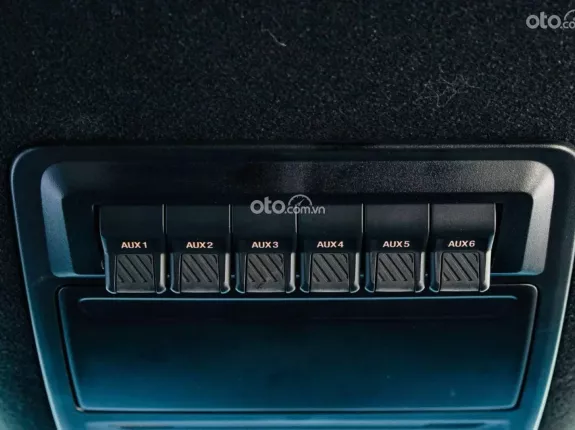 Ford Ranger Raptor 2025 - Bảo hành 3 tháng hoặc 5.000km