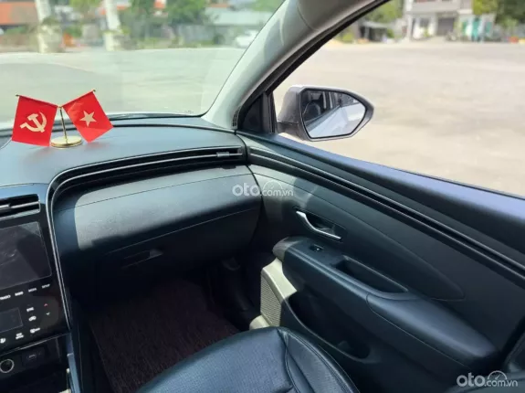 Hyundai Tucson 2.0 Tiêu chuẩn 2024 - Xe đẹp bản tiêu chuẩn, chủ giữ gìn