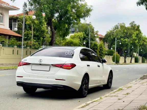 Mercedes-Benz C200 Avantgarde Plus 2022 - Mercedes C200 Avantgarde Plus 2022 lướt nhẹ cực đẹp