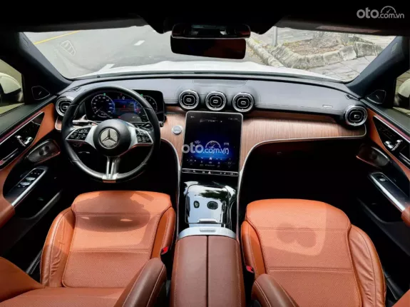 Mercedes-Benz C200 Avantgarde Plus 2022 - Mercedes C200 Avantgarde Plus 2022 lướt nhẹ cực đẹp