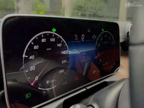 Mercedes-Benz C200 Avantgarde Plus 2022 - Mercedes C200 Avantgarde Plus 2022 lướt nhẹ cực đẹp