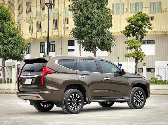 Mitsubishi Pajero Sport D 4x2 AT 2020 - SIÊU CỌP