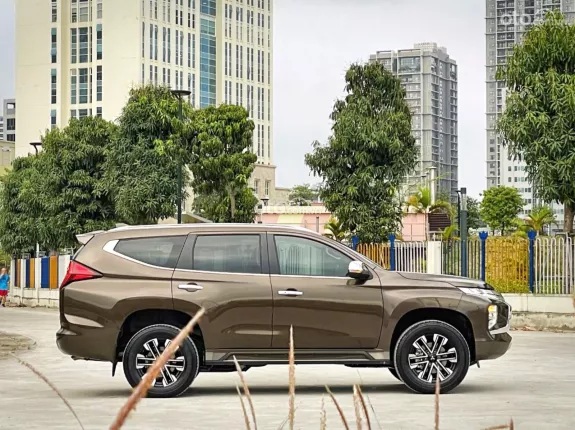 Mitsubishi Pajero Sport D 4x2 AT 2020 - SIÊU CỌP