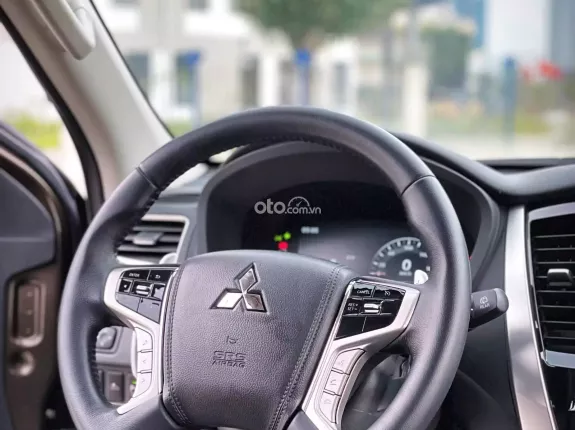 Mitsubishi Pajero Sport D 4x2 AT 2020 - SIÊU CỌP