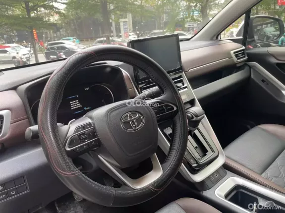 Toyota Innova Cross Xăng 2024 - Chính hãng Toyota Sure
