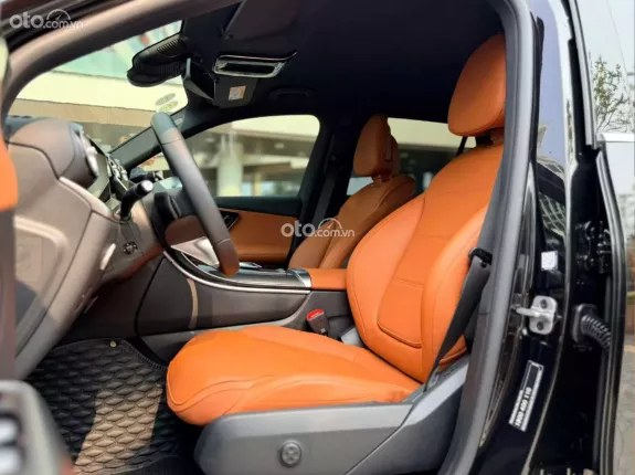 Mercedes-Benz GLC 200 4Matic 2025 - Xe siêu lướt 5.800 km, giá tốt liên hệ em