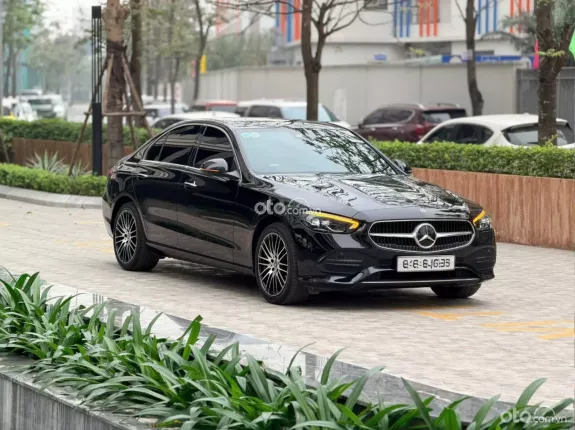 Mercedes-Benz C200 Avantgarde Plus 2022 - Xe đăng ký lần đầu 2023, siêu lướt