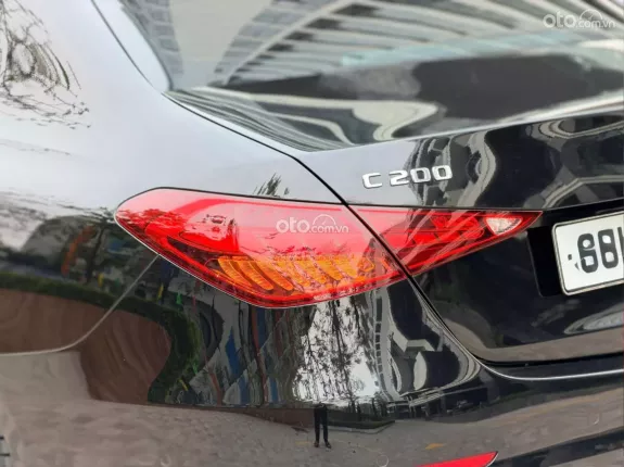 Mercedes-Benz C200 Avantgarde Plus 2022 - Xe đăng ký lần đầu 2023, siêu lướt