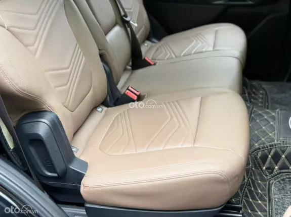 Ford Everest Titanium 2.0 AT 4x2 2023 - Xe đẹp full bảo dưỡng hãng