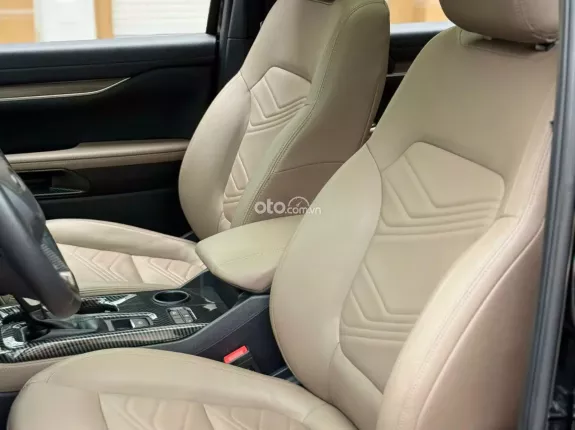 Ford Everest Titanium 2.0 AT 4x2 2023 - Xe đẹp full bảo dưỡng hãng