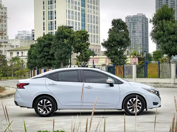 Nissan Almera CVT 2024 - V CỰC LƯỚT