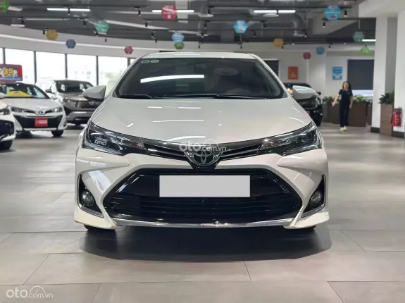 Toyota Corolla Altis 1.8 G 2021 - Odo chuẩn 5v cực đẹp