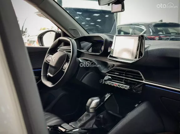 Peugeot 2008 GT Line 2021 - Model 2022