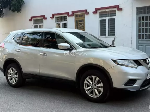 Nissan X trail 2.0 2WD 2016 - 7 chỗ