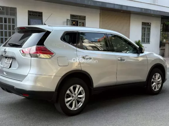 Nissan X trail 2.0 2WD 2016 - 7 chỗ