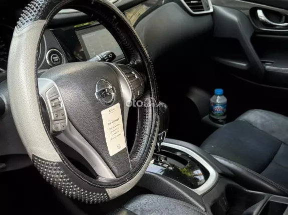 Nissan X trail 2.0 2WD 2016 - 7 chỗ