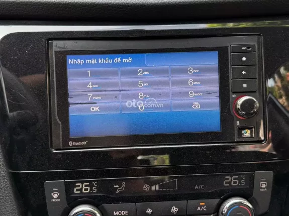 Nissan X trail 2.0 2WD 2016 - 7 chỗ