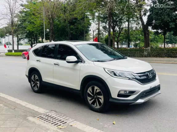 Honda CR-V 2.4L TG 2016 - Gầm cao