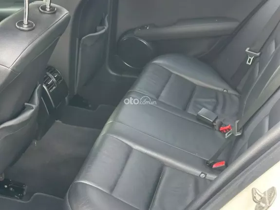 Mercedes-Benz C300 AMG 2011 - Nội ngoại thất rất mới