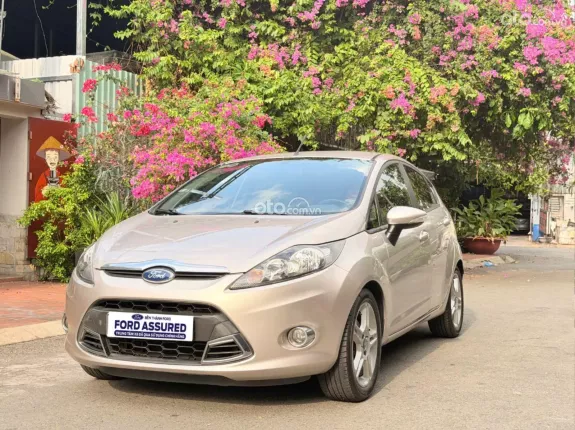 Ford Fiesta 1.6 AT 2012 - XE 5 CHỖ CHÍNH HÃNG_BẢO DƯỠNG ĐẦY ĐỦ _PHÙ HỢP GIA ĐÌNH NHỎ