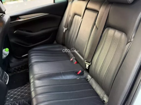 Mazda 6 2.0 Premium 2022 - Xe cực đẹp, 1 chủ Hải Phòng