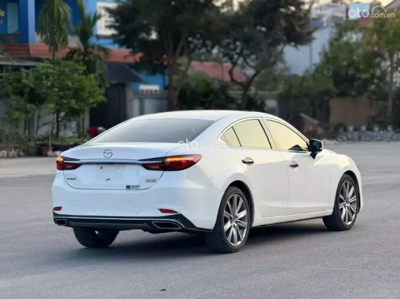 Mazda 6 2.0 Premium 2022 - Xe cực đẹp, 1 chủ Hải Phòng