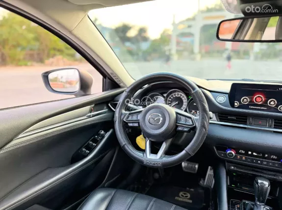 Mazda 6 2.0 Premium 2022 - Xe cực đẹp, 1 chủ Hải Phòng