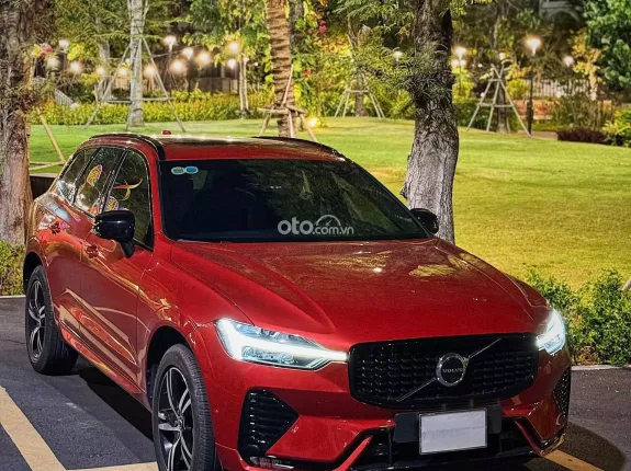 Volvo XC60 B6 AWD Inscription 2022 - Bản Thể Thao